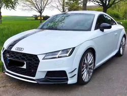 Weiß Gebraucht 2016 Audi TTS Coupé | 34.999 €