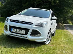 Weiß Gebraucht 2014 Ford Kuga Individual SUV | 12.500 € (Etwas zu teuer)