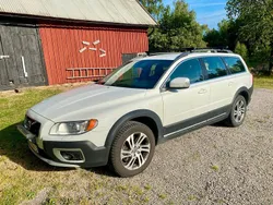 Weiß Gebraucht 2013 Volvo XC70 SUV | 13.400 €