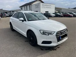 Weiß Gebraucht 2017 Audi A3 Design Limousine | 13.700 € (Fairer Preis)