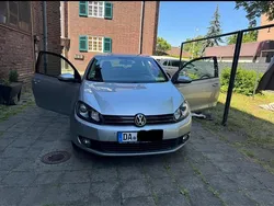 Grau Gebraucht 2009 VW Golf VI Kleinwagen | 4.400 € (Fairer Preis)