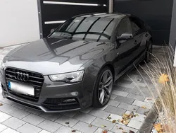 Grau Gebraucht 2016 Audi A5 Sportback S-Line Limousine | 24.650 €