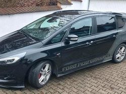 Schwarz Gebraucht 2018 Ford S-MAX ST-Line Van / Kleinbus | 10.800 € (Guter Preis)