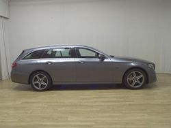 Grau Gebraucht 2020 Mercedes E300 AMG line Limousine | 19.850 € (Superpreis)