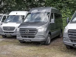 Grau Gebraucht 2023 Mercedes Sprinter Van | 44.350 €