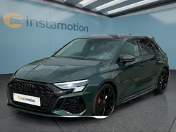 Grün Gebraucht 2023 Audi RS3 Sportback Kleinwagen | 63.199 €