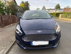 Blau Gebraucht 2019 Ford S-MAX Business Edition Van / Kleinbus | 10.999 € (Guter Preis)