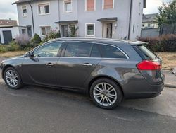 Grau Gebraucht 2009 Opel Insignia Innovation Kombi | 4.495 € (Fairer Preis)