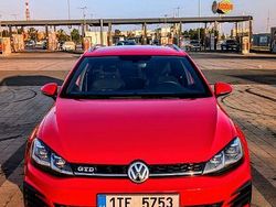 Rot Gebraucht 2017 VW Golf VII GTD Kombi | 13.500 € (Etwas zu teuer)