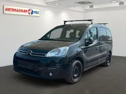 Schwarz Gebraucht 2016 Citroën Berlingo Van / Kleinbus | 4.999 € (Superpreis)