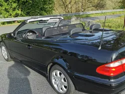 Schwarz Gebraucht 2000 Mercedes CLK230 Avantgarde Cabrio | 8.000 € (Fairer Preis)