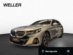 Oxidgrau ii (grau) Neu 2025 BMW 520 Comfort Edition Kombi | 72.690 €