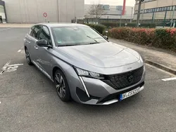Grau Gebraucht 2024 Peugeot 308 Allure Kombi | 34.034 € (Fairer Preis)