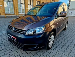 Braun Gebraucht 2011 VW Caddy Trendline Van / Kleinbus | 13.490 € (Teuer)