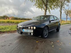 Schwarz Gebraucht 2009 Alfa Romeo 159 Kombi | 3.850 € (Etwas zu teuer)