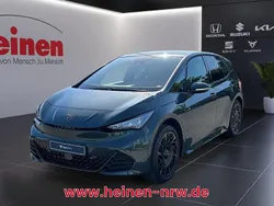Grün Neu 2025 Cupra Born VZ2 Kleinwagen | 52.780 € (Teuer)