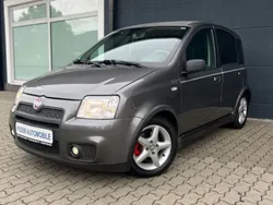Grau Gebraucht 2009 Fiat Panda Sport Kleinwagen | 4.999 € (Fairer Preis)