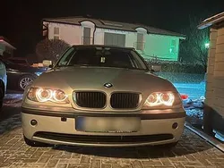 Silber Gebraucht 2005 BMW 318 Limousine | 5.200 €