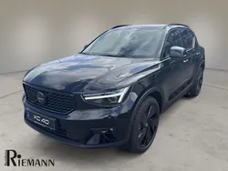 Schwarz Neu 2025 Volvo XC40 Business Edition SUV | 44.495 € (Etwas zu teuer)