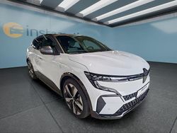 Grau Gebraucht 2023 Renault Mégane Limousine | 37.649 €