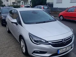 Silber Gebraucht 2017 Opel Astra Active Limousine | 11.400 € (Guter Preis)