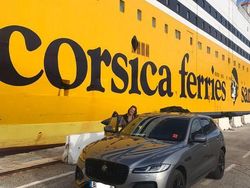 Grau Gebraucht 2022 Jaguar F-Pace R-Dynamic SUV | 34.950 € (Guter Preis)