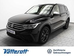 Deep black perleffekt (metallic) Gebraucht 2024 VW Tiguan Allspace Move SUV | 34.850 € (Superpreis)