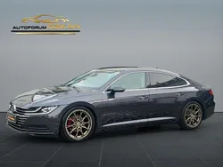 Grau Gebraucht 2018 VW Arteon Basis Limousine | 16.999 € (Guter Preis)