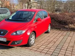 Rot Gebraucht 2009 Seat Altea Style Van / Kleinbus | 2.990 € (Superpreis)