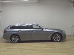 Blau Gebraucht 2020 BMW 520 Kombi | 24.480 € (Fairer Preis)
