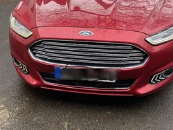 Rot Gebraucht 2015 Ford Mondeo Titanium Limousine | 12.800 €