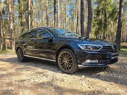 Schwarz Gebraucht 2015 VW Passat Highline Kombi | 14.800 € (Fairer Preis)