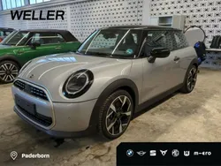 Melting silver iii (silber) Gebraucht 2024 Mini Cooper Favoured Kleinwagen | 27.450 € (Fairer Preis)