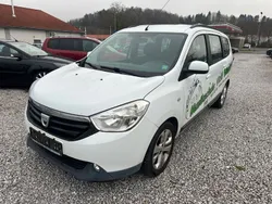 Weiß Gebraucht 2012 Dacia Lodgy Prestige Van / Kleinbus | 3.450 € (Fairer Preis)
