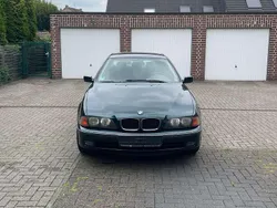 Grün Gebraucht 1996 BMW 523 Limousine | 3.950 € (Teuer)