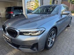 Blau Gebraucht 2021 BMW 520 Kombi | 24.800 € (Guter Preis)