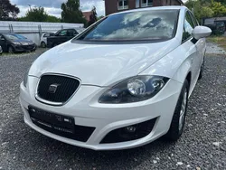 Weiß Gebraucht 2012 Seat Leon Copa Limousine | 5.200 € (Fairer Preis)