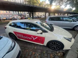 Beige Gebraucht 2023 Toyota Corolla Comfort Kombi | 18.800 € (Guter Preis)