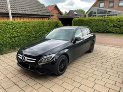Schwarz Gebraucht 2016 Mercedes C200 Limousine | 15.900 € (Fairer Preis)