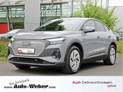 Grau Gebraucht 2022 Audi Q4 Sportback e-tron Basis SUV | 24.970 € (Fairer Preis)