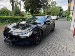 Schwarz Gebraucht 2014 Maserati Ghibli Limousine | 22.000 € (Etwas zu teuer)