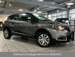 Grau Gebraucht 2016 Renault Captur Expression SUV | 6.490 € (Guter Preis)