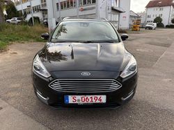 Schwarz Gebraucht 2015 Ford Focus Titanium Kombi | 4.499 € (Superpreis)