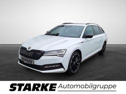 Moonweiss metallic Gebraucht 2021 Skoda Superb SportLine Kombi | 29.850 € (Teuer)