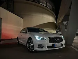 Weiß Gebraucht 2014 Infiniti Q50 Limousine | 9.000 €