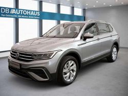 Silber Gebraucht 2023 VW Tiguan Allspace Life SUV | 31.930 € (Superpreis)