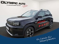 Cinema schwarz Gebraucht 2025 Fiat Grande Panda Kleinwagen | 32.490 €