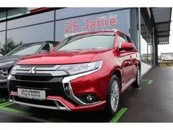 Dynamikrot Gebraucht 2020 Mitsubishi Outlander P-HEV Plus SUV | 23.990 € (Fairer Preis)