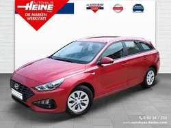 Sunset red metallic Gebraucht 2021 Hyundai i30 Select Kombi | 18.490 € (Fairer Preis)