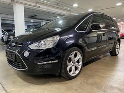 Pantherschwarz metallic Gebraucht 2014 Ford S-MAX S Van / Kleinbus | 9.900 € (Fairer Preis)